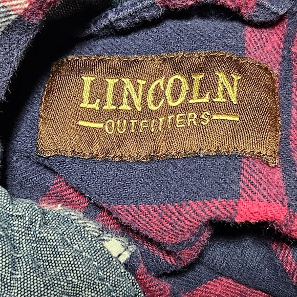 Lincoln Outfitters Flannel Button Front Shirt Mens Medium Red Plaid Long Sleeve - Picture 4 of 7